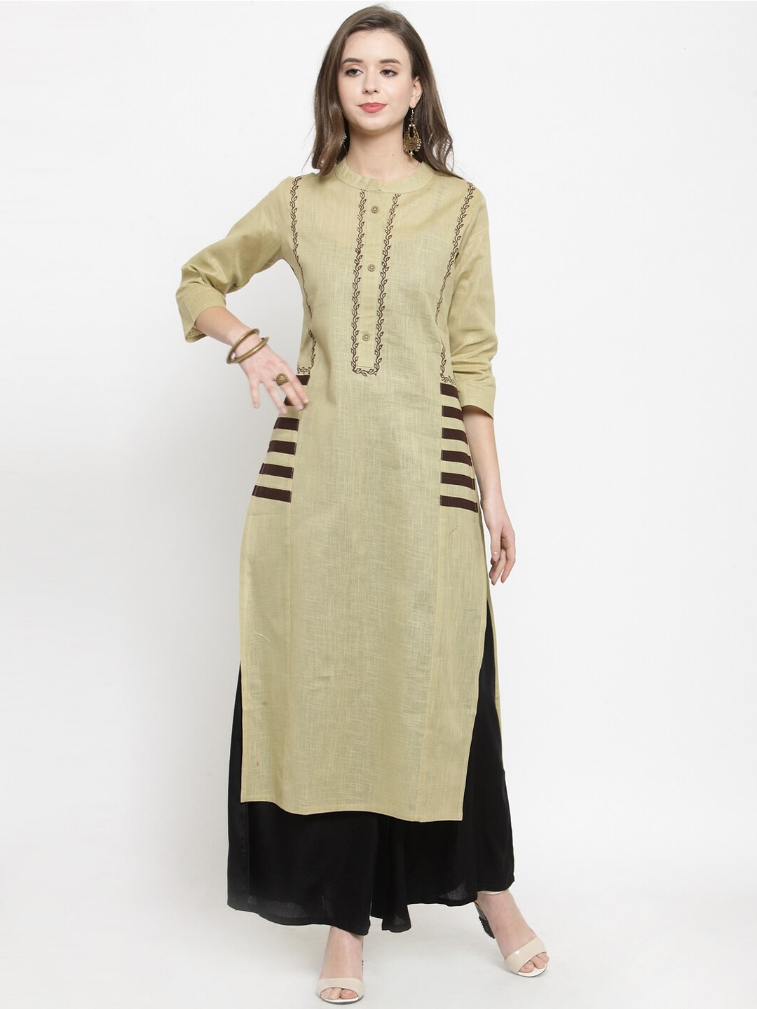 

KSUT Women Beige Solid Straight Kurta