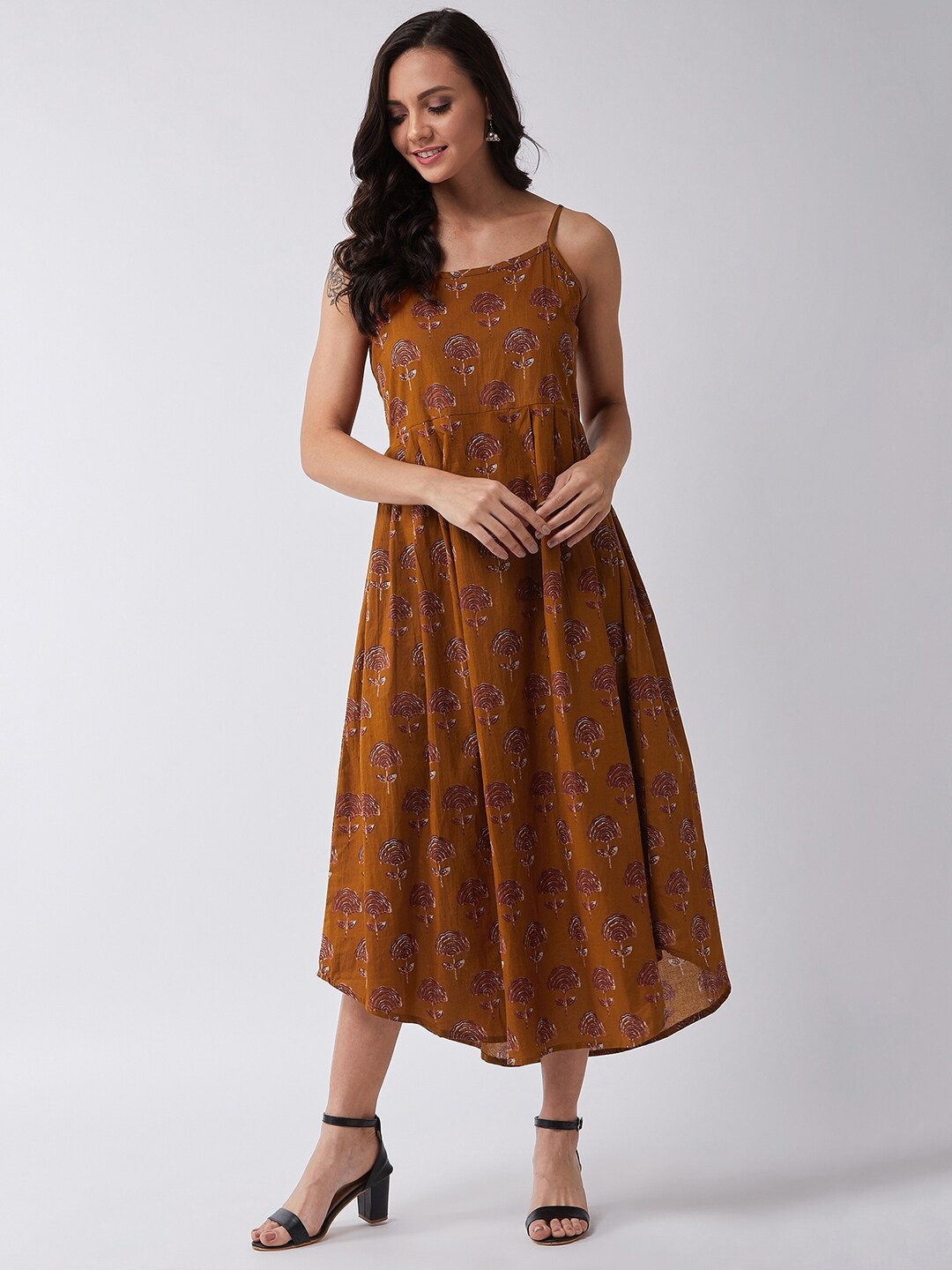 

InWeave Women Brown & Maroon Floral Printed Fit and Flare Dress
