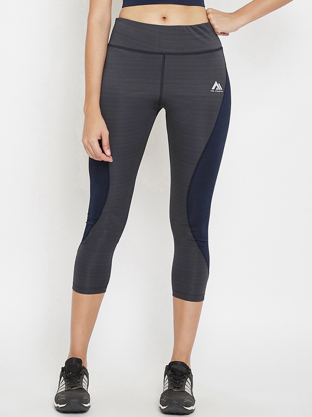 

AGIL ATHLETICA Women Grey & Navy Blue Colourblocked SuperCool Tights