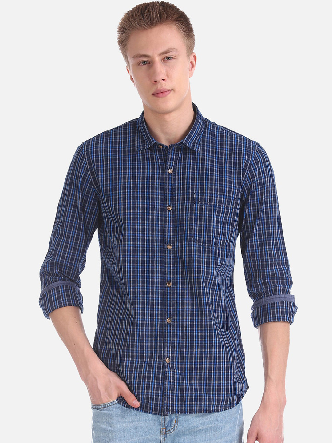 

Ruggers Men Blue Regular Fit Checked Casual Shirt