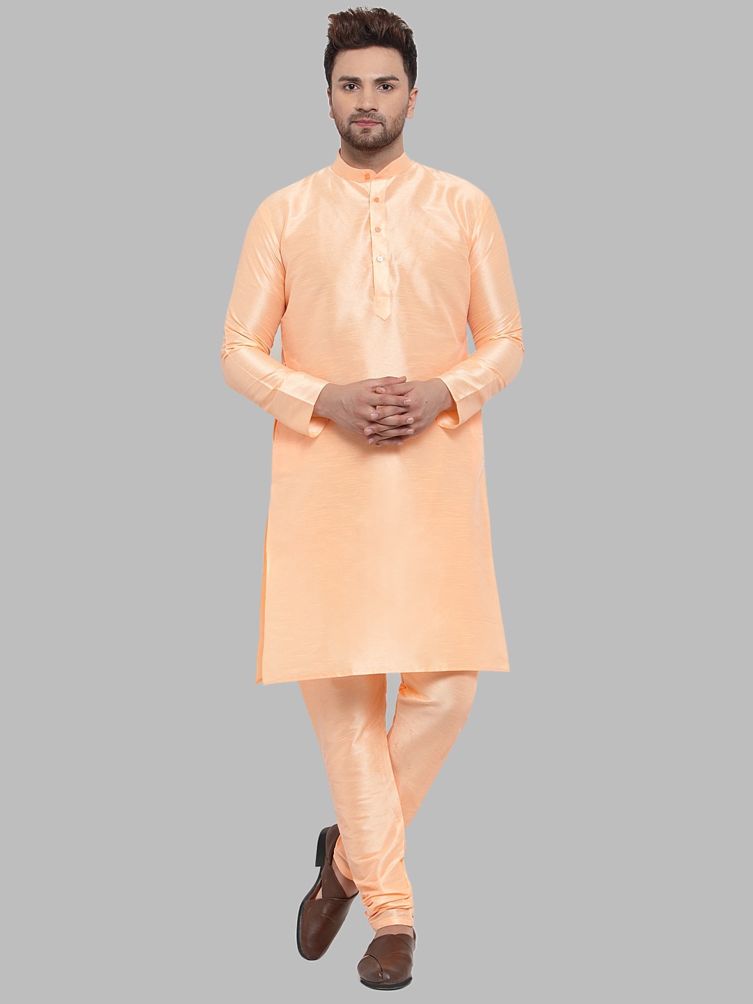 

Jompers Men Peach-Coloured Solid Dupion Silk Kurta with Pyjamas