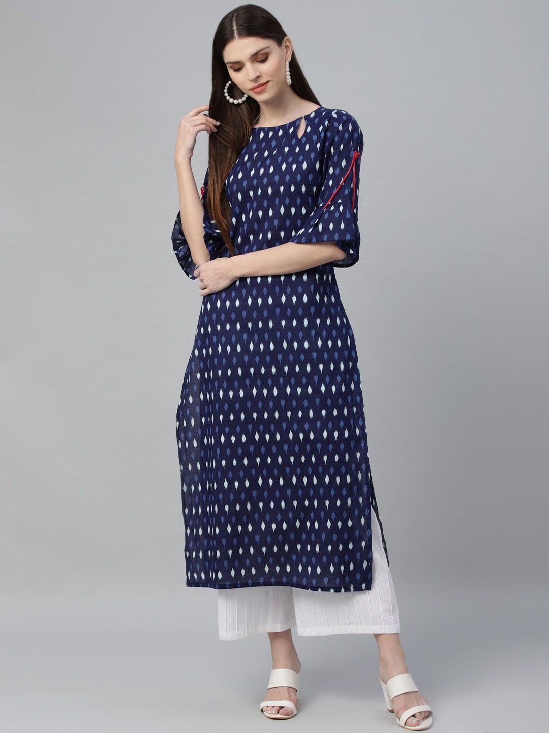

Libas Women Blue Printed Straight Kurta