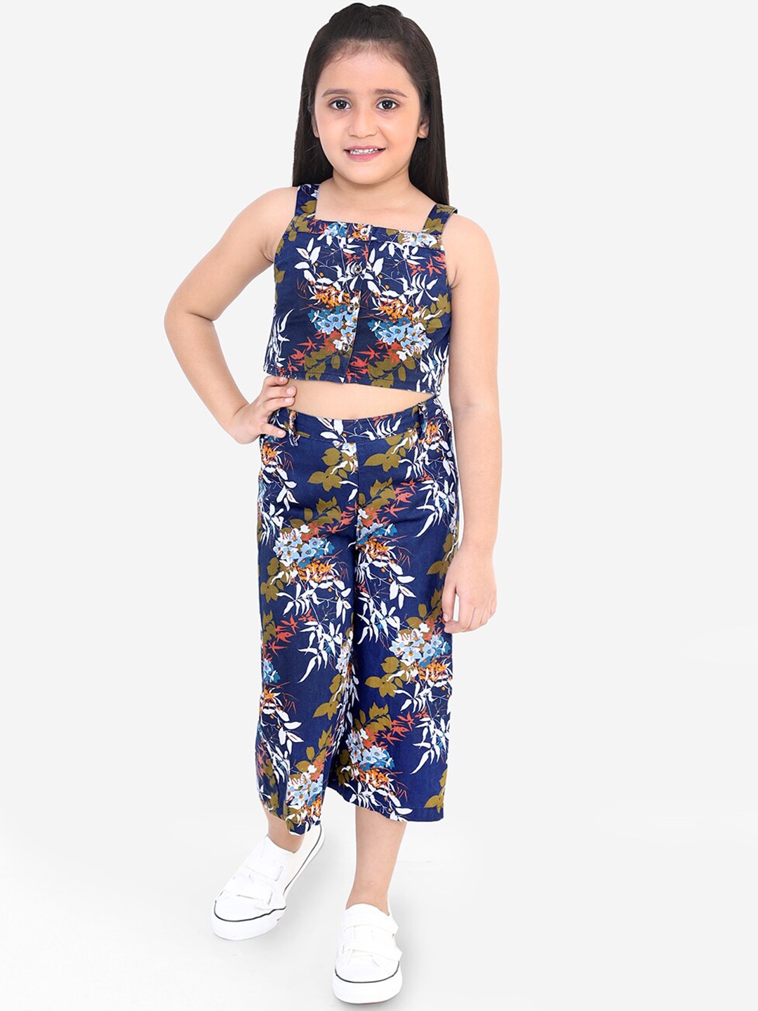 

Naughty Ninos Girls Navy Blue & White Floral Print Top with Palazzos