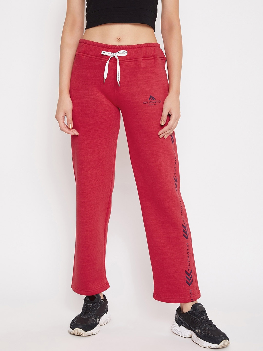 

AGIL ATHLETICA Women Red Solid Slim-Fit Rapid Dry Track Pant