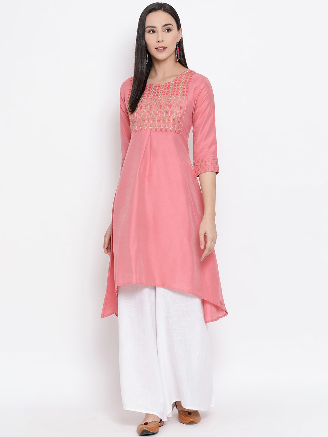 

Span Women Pink Yoke Design A-Line Kurta