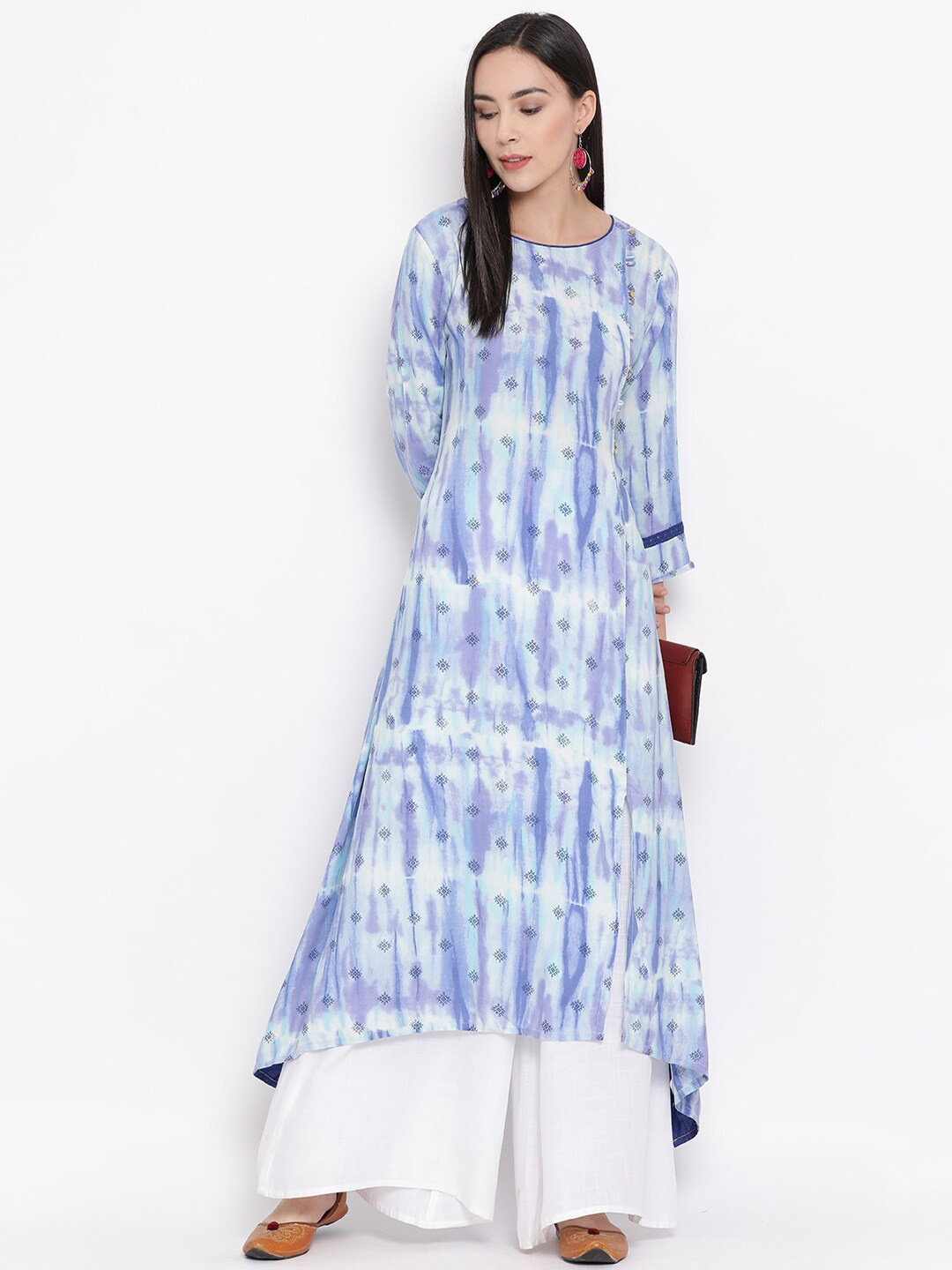 

Span Women Blue Dyed Anarkali Kurta