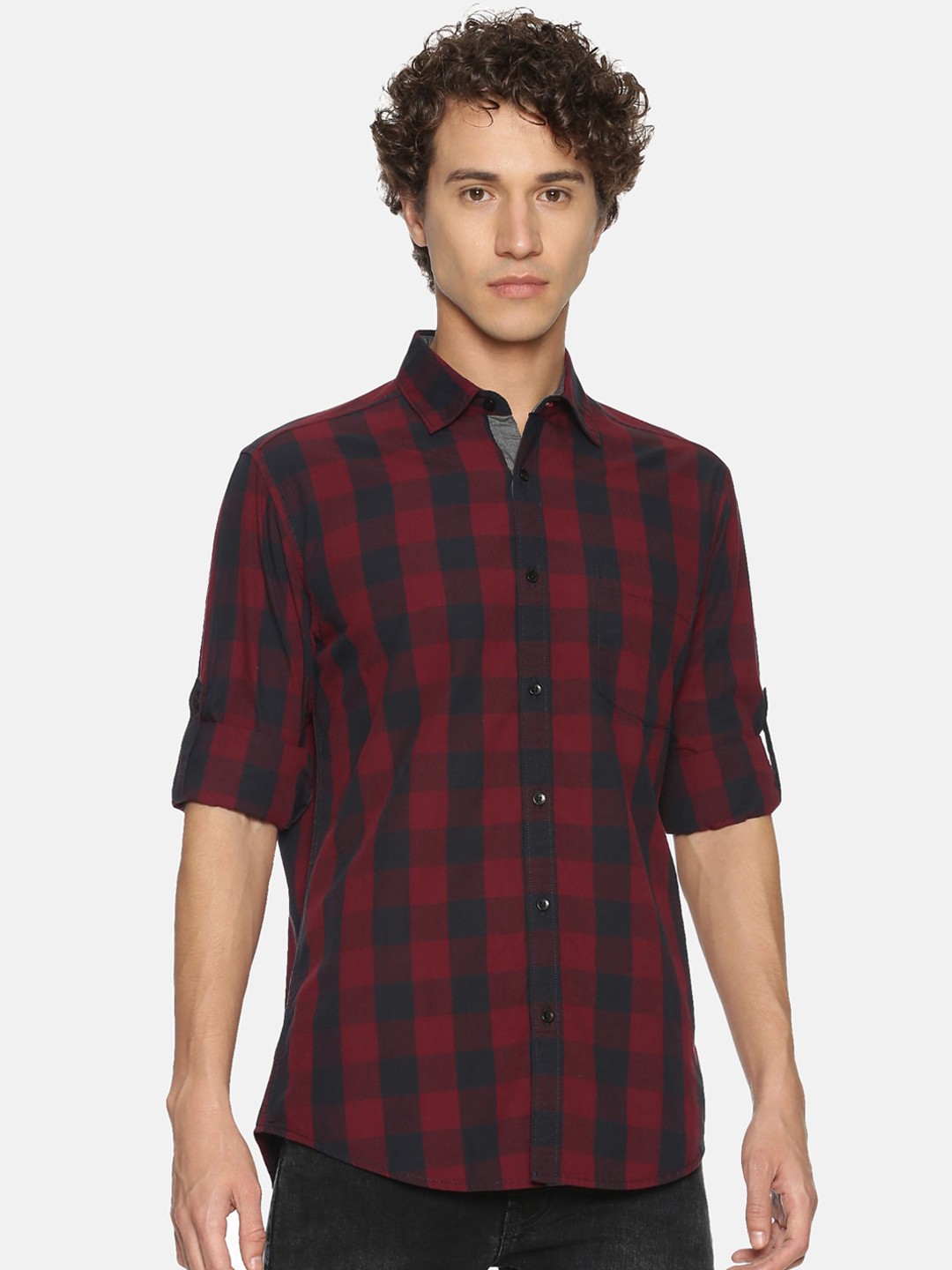 

IVOC Men Maroon & Black Slim Fit Checked Casual Shirt