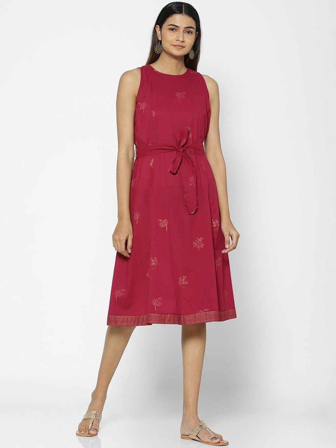 

Saaki Women Maroon Printed A-Line Dress