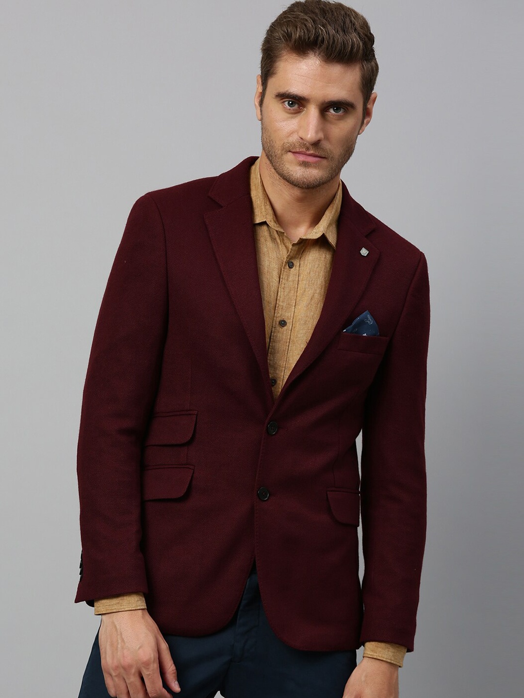 

RARE RABBIT Men Maroon Solid Single-Breasted Blazer