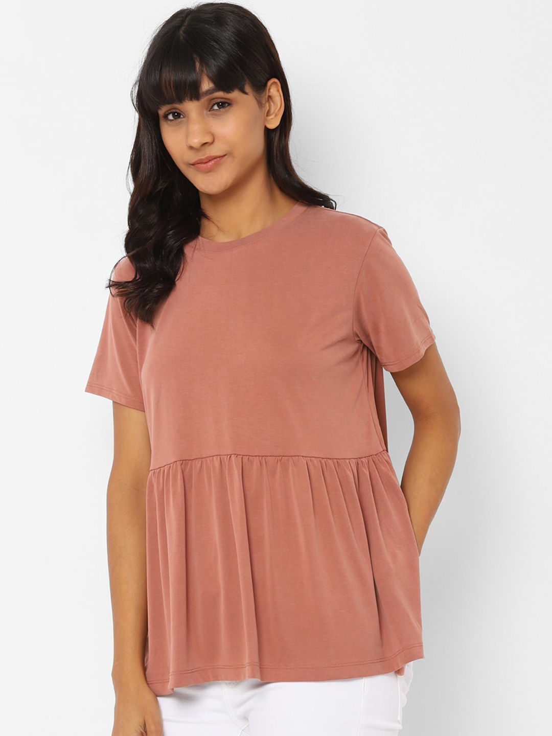 

AMERICAN EAGLE OUTFITTERS Women Peach-Coloured Solid Round Neck T-shirt