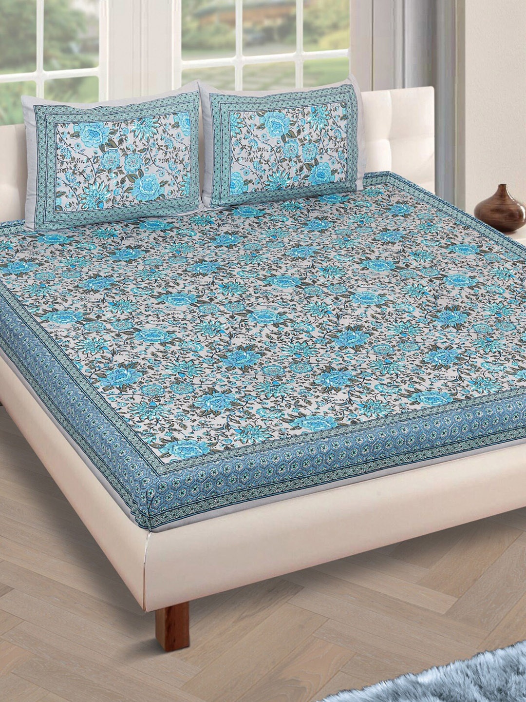 

ROMEE Grey & Blue Floral 180 TC Cotton 1 King Bedsheet with 2 Pillow Covers