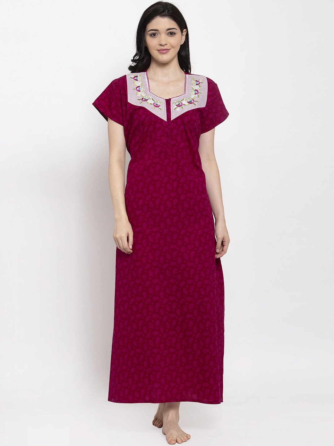 

Secret Wish Maroon Printed Nightdress
