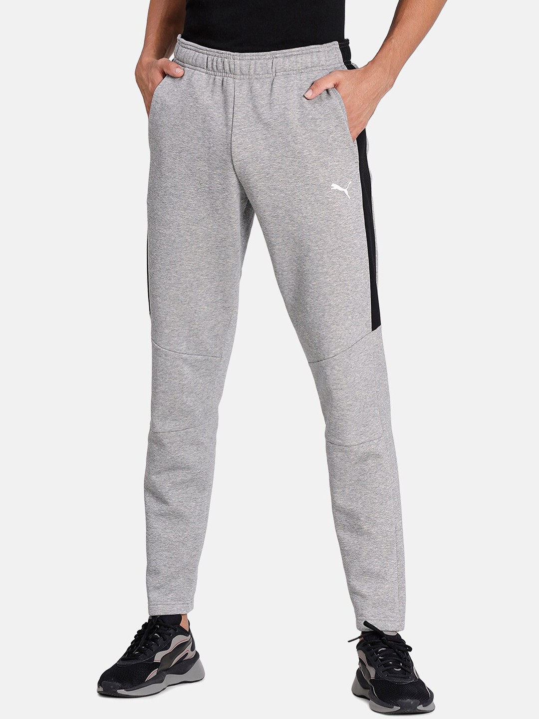 

Puma Men Grey Solid FL Slim Track Pants