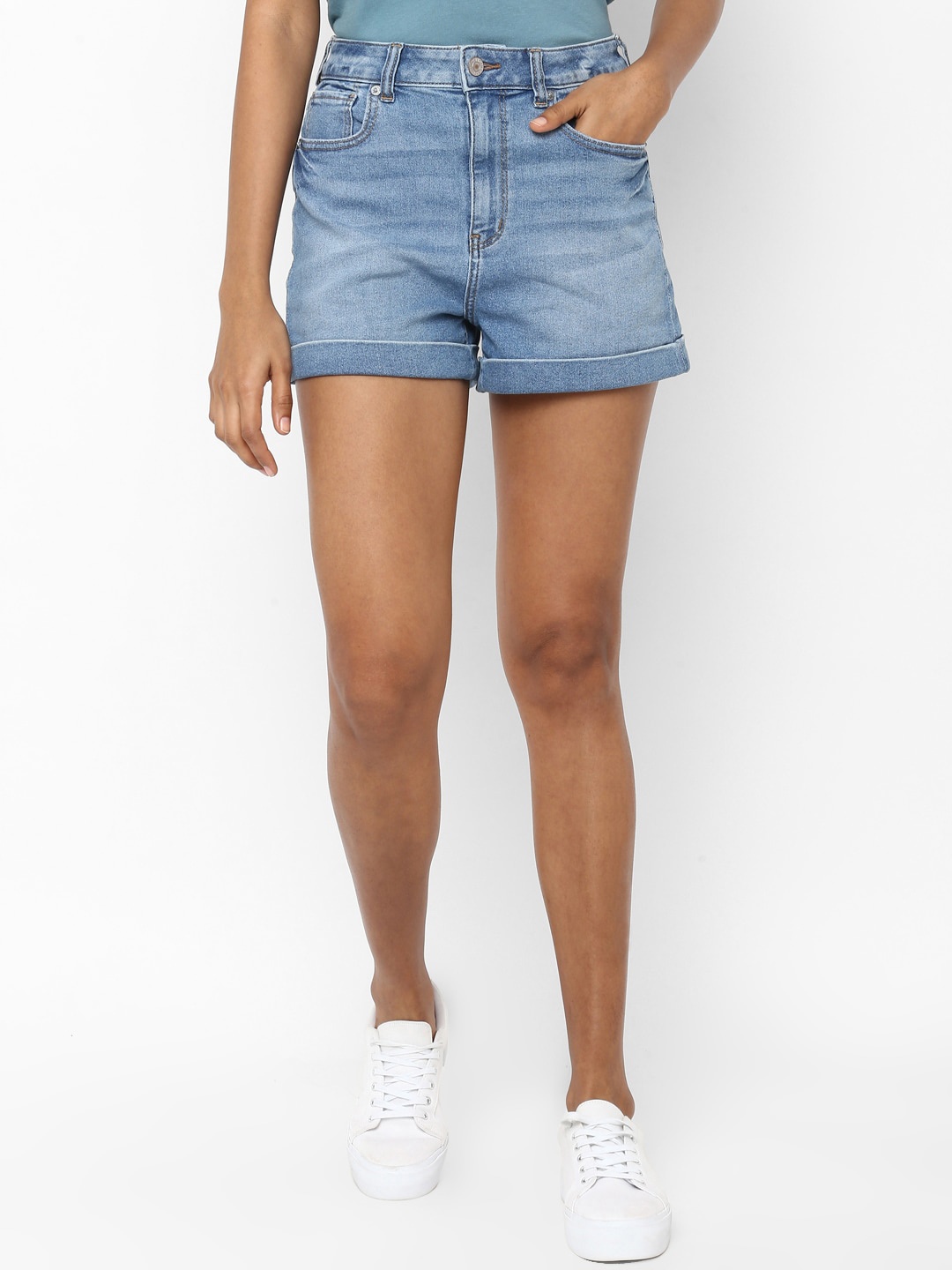 

AMERICAN EAGLE OUTFITTERS Women Blue Washed Regular Fit Denim Shorts