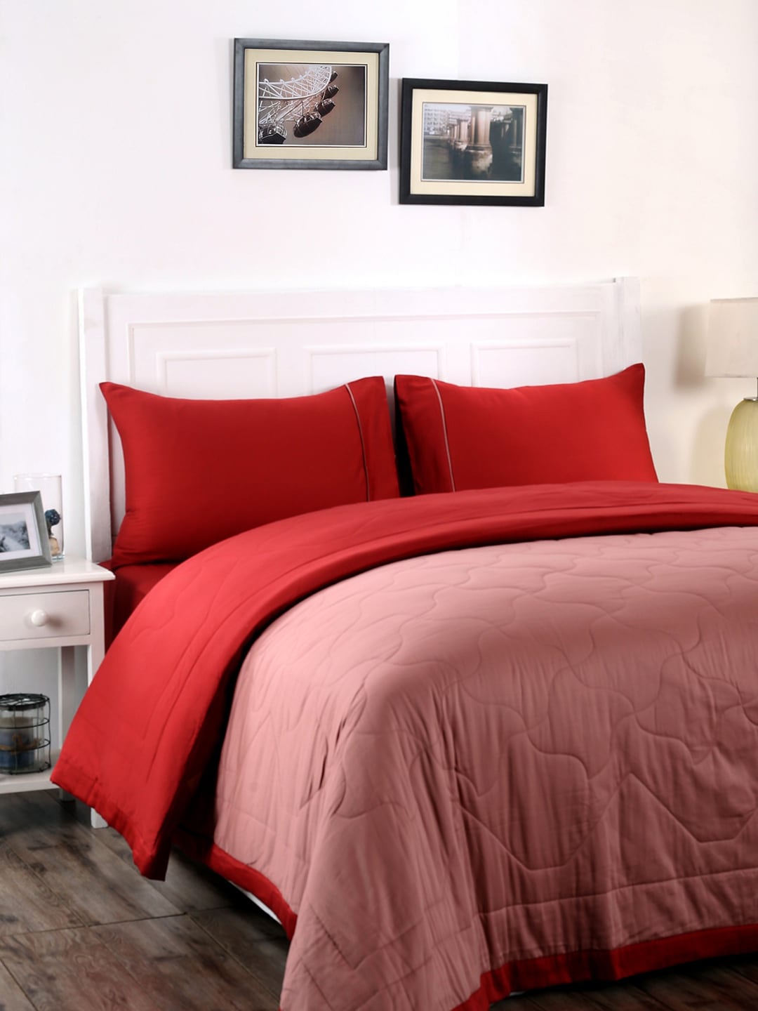 

MASPAR Red Solid AC Room 120 GSM Single Bed Quilt