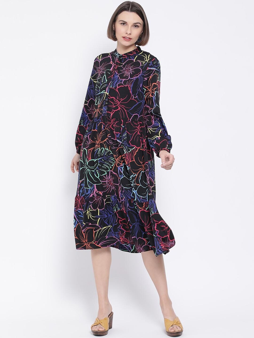 

Oxolloxo Women Black Printed A-Line Dress