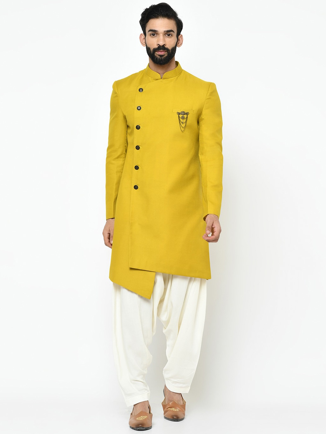 

KISAH Men Solid Indowestern Sherwani Set, Mustard