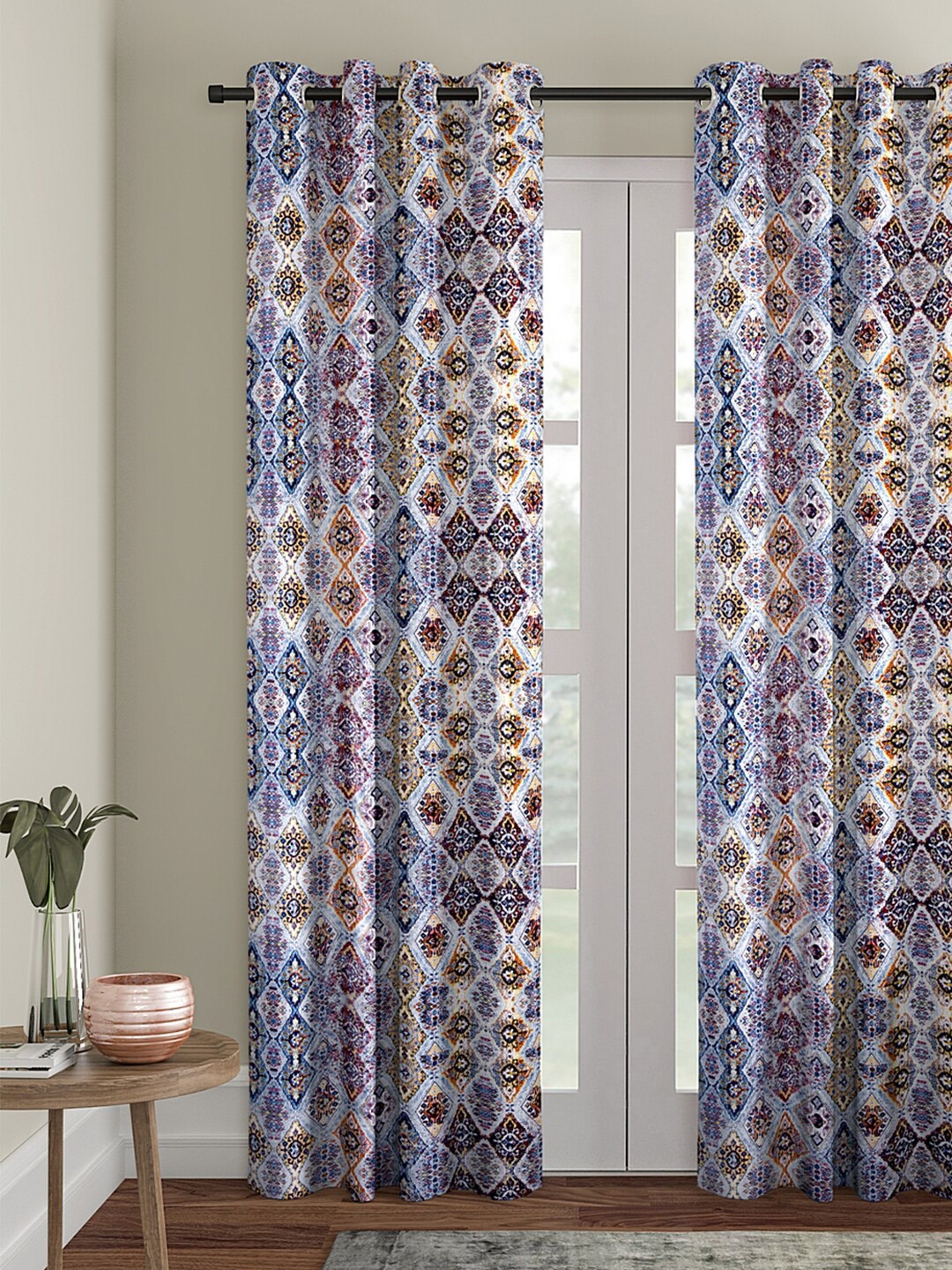 

eyda Blue & White Digital Print Single Door Curtain
