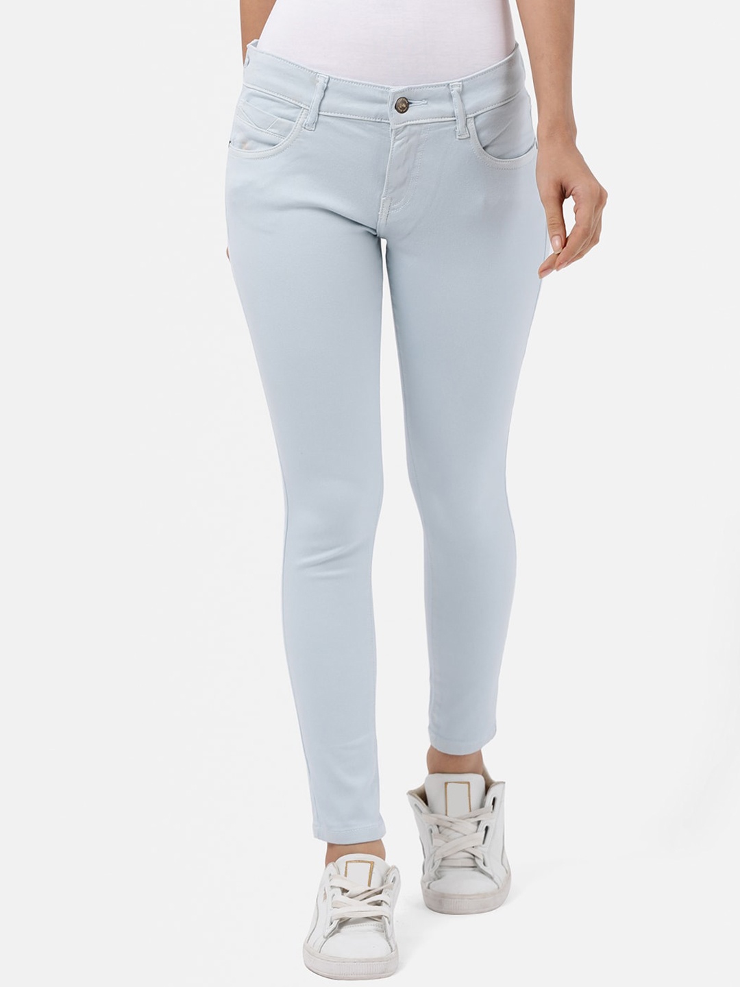Llak Jeans Women Blue Skinny Fit Low-Rise Clean Look Stretchable Jeans