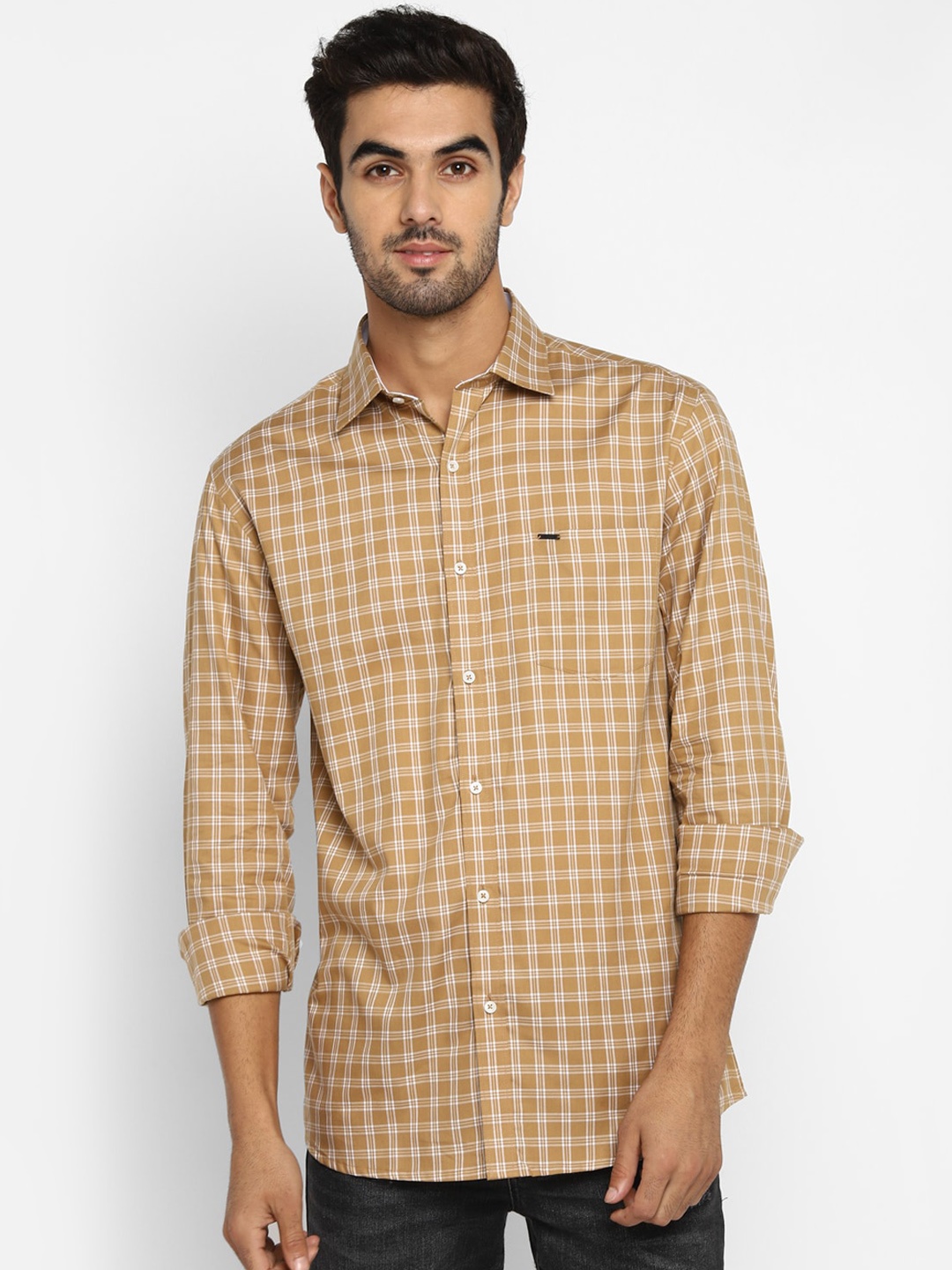 

METTLE Men Brown Regular Fit Checked Casual Shirt