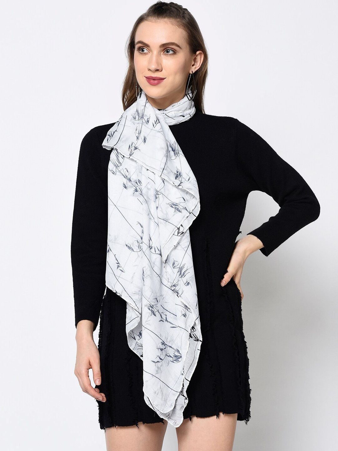 

J Style Women White Printed Stole