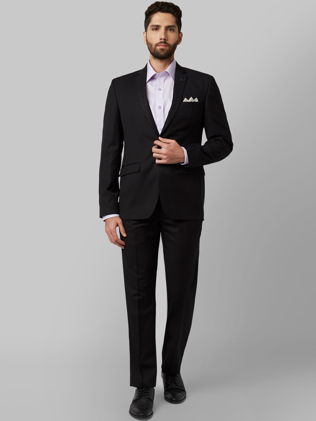 

Park Avenue Men Brown Solid Super Slim-Fit Single-Breasted Formal Suit