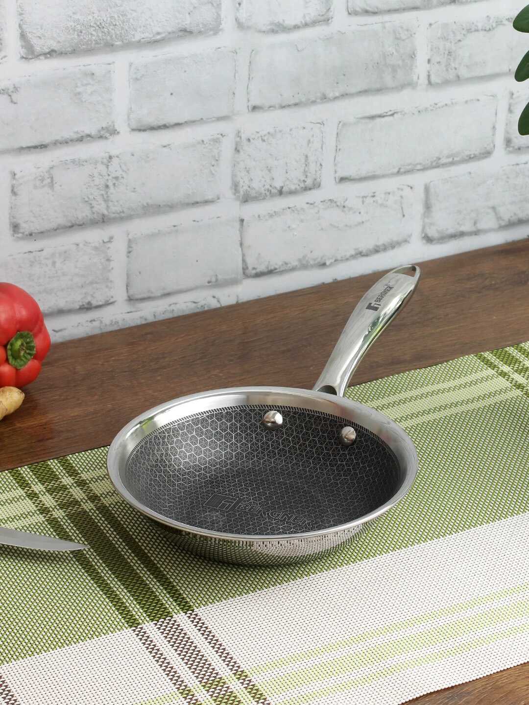 

Bergner Hitech Prism Non-Stick Induction Bottom Stainless Steel 20 cm Frypan, Black