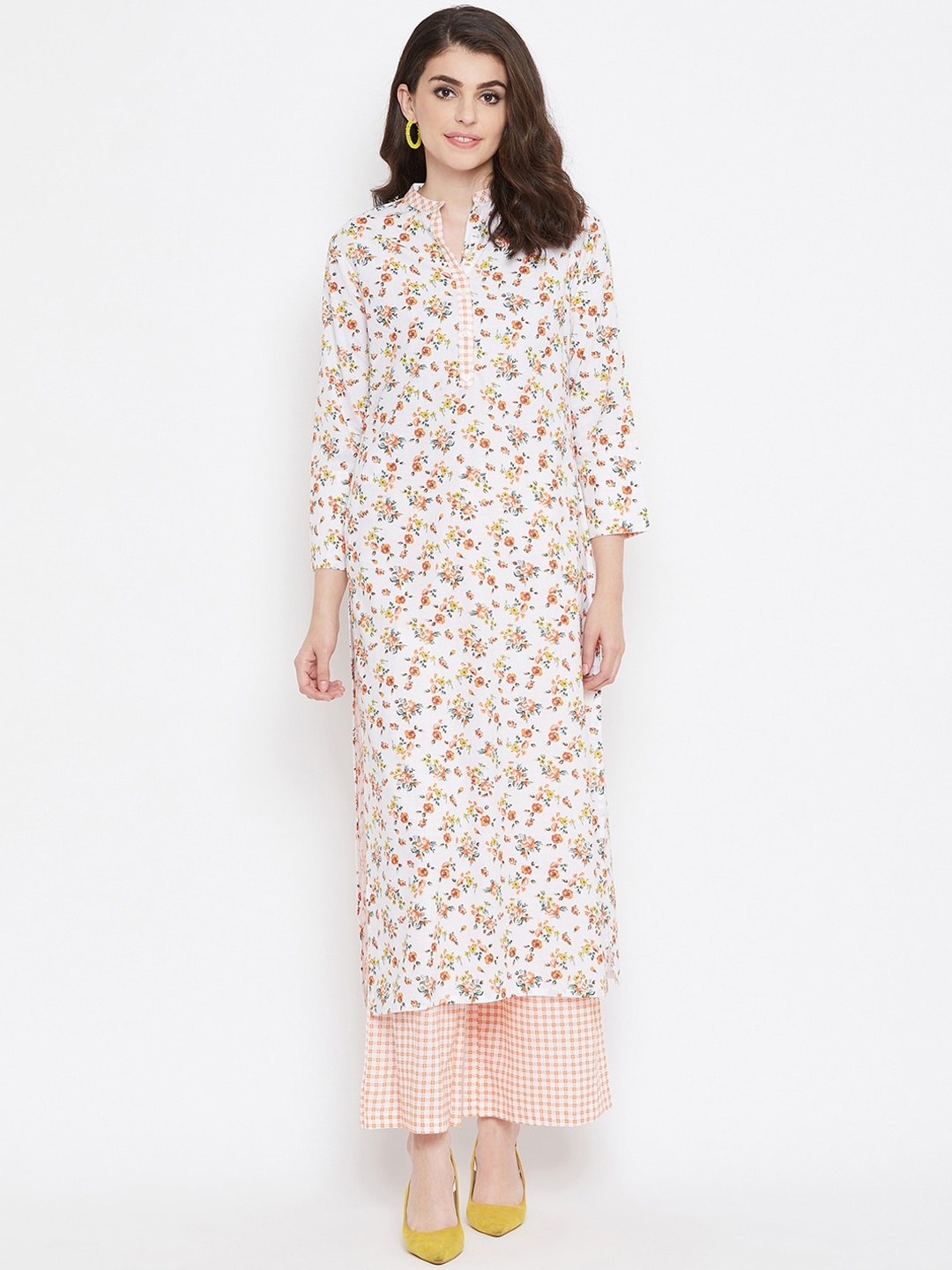 

Tulsattva Women Orange & White Floral Printed Kurta with Palazzos