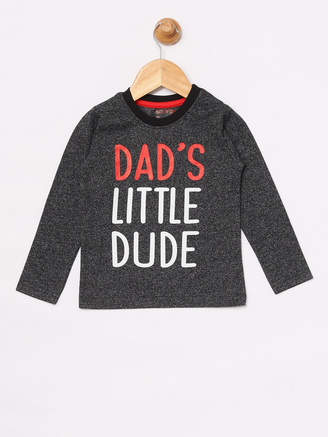 

SCAMPY Boys Black & Red Printed Round Neck T-shirt