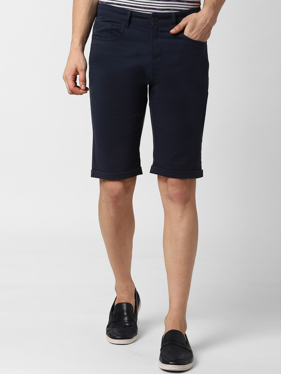 

Peter England Casuals Men Navy Blue Solid Slim Fit Regular Shorts