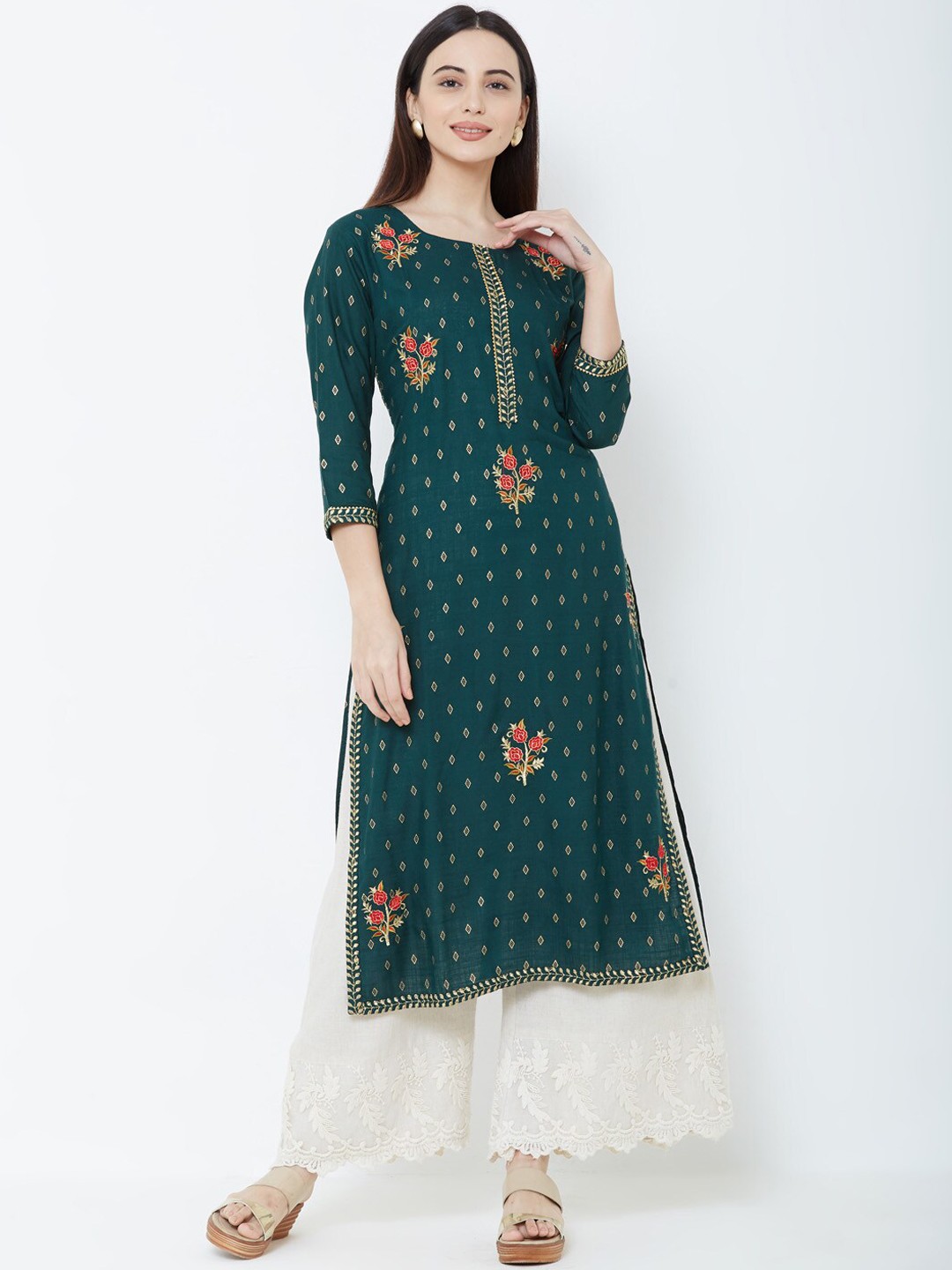 

FASHOR Women Green Embroidered Straight Kurta