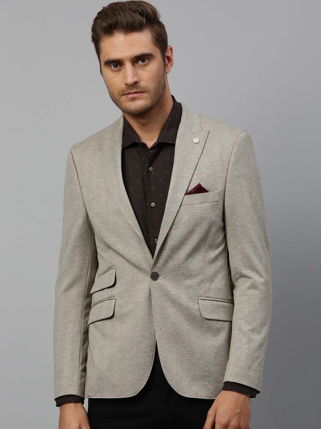 

RARE RABBIT Men Herrino Slim Fit Solid Single-Breasted Blazer, Beige