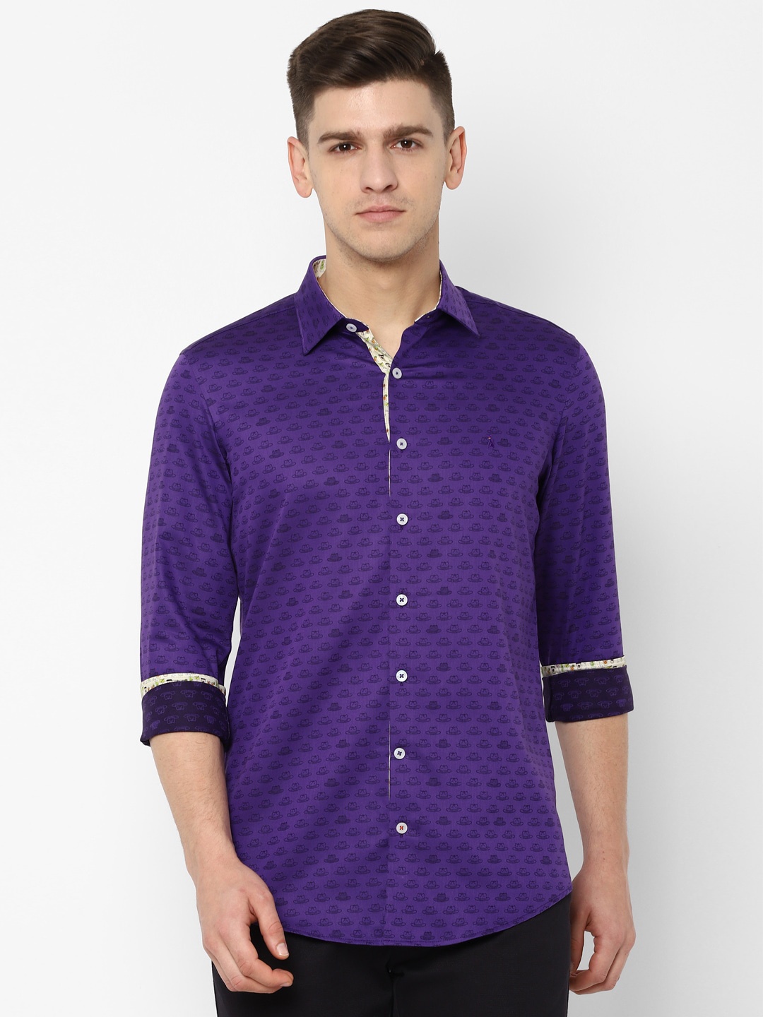 

SIMON CARTER LONDON Men Purple Regular Fit Printed Casual Shirt