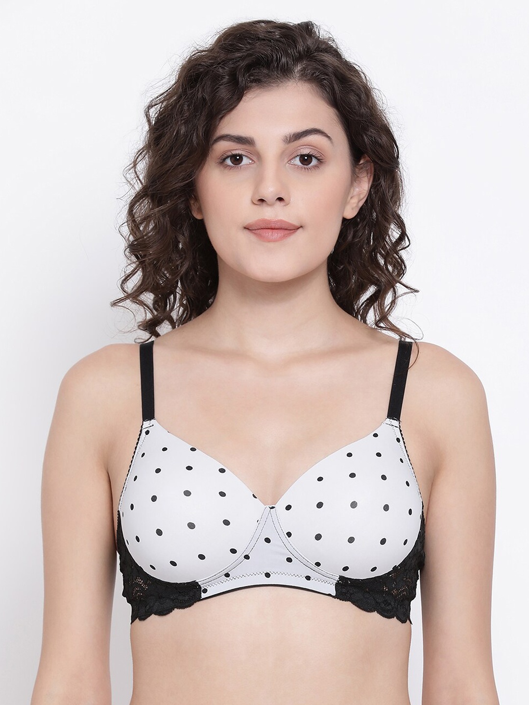 

Clovia White & Black Printed Non-Wired Lightly Padded T-shirt Bra BR1874Z18