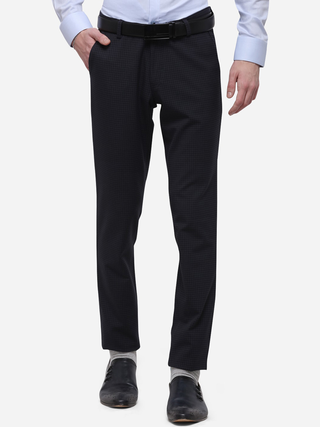 

JB STUDIO Men Navy Blue Slim Fit Checked Formal Trousers