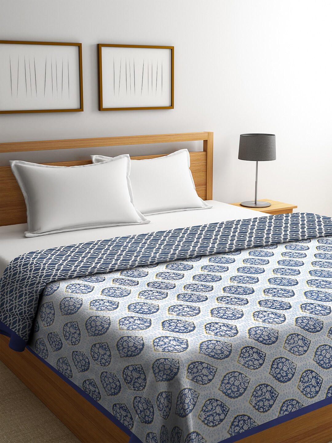 

ROMEE Blue & White Ethnic Motifs Mild Winter 300 GSM Double Bed Dohar