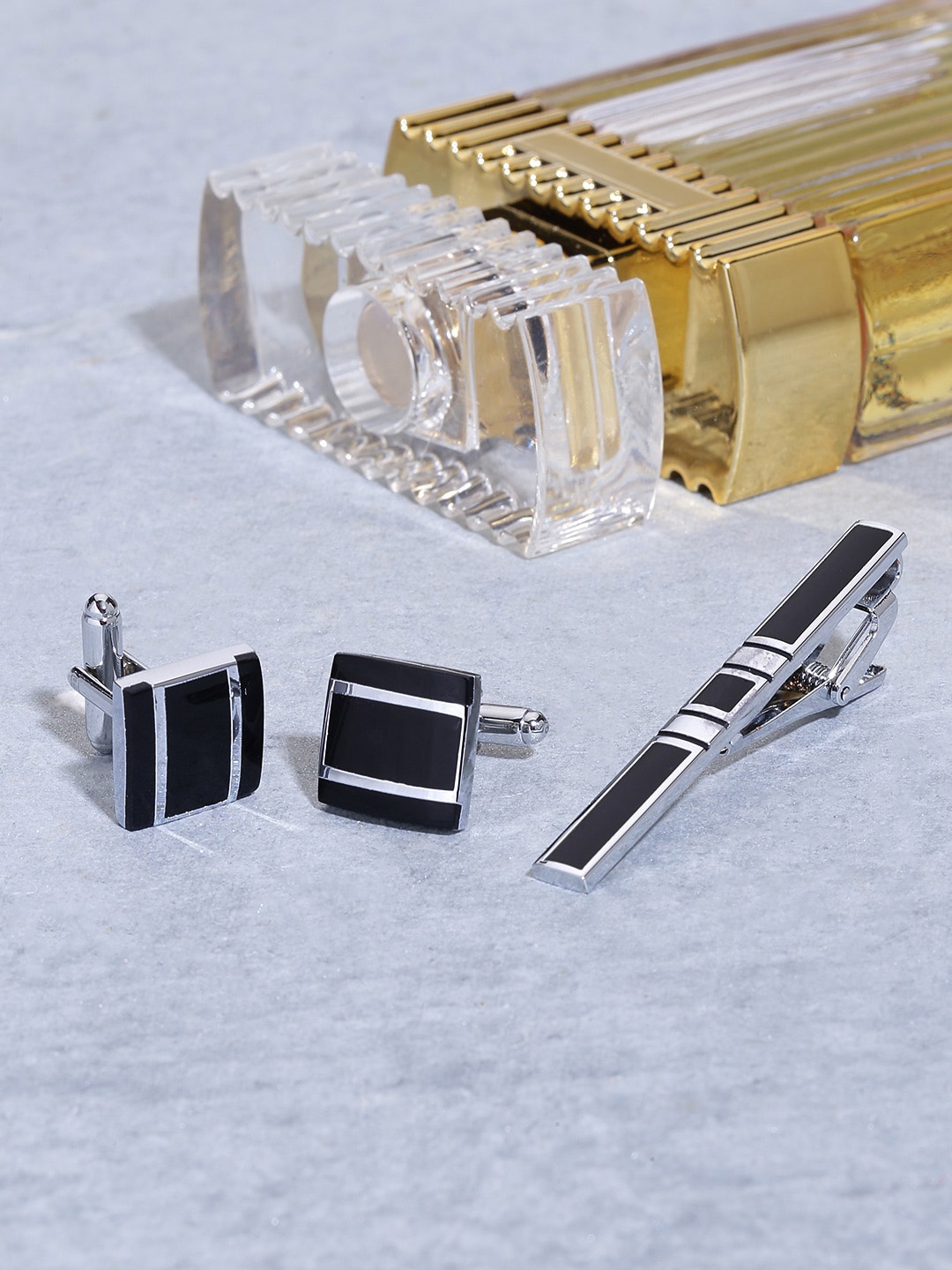 

Yellow Chimes Men Silver-Toned & Black Tie-Pin & Cufflink Accessory Gift Set