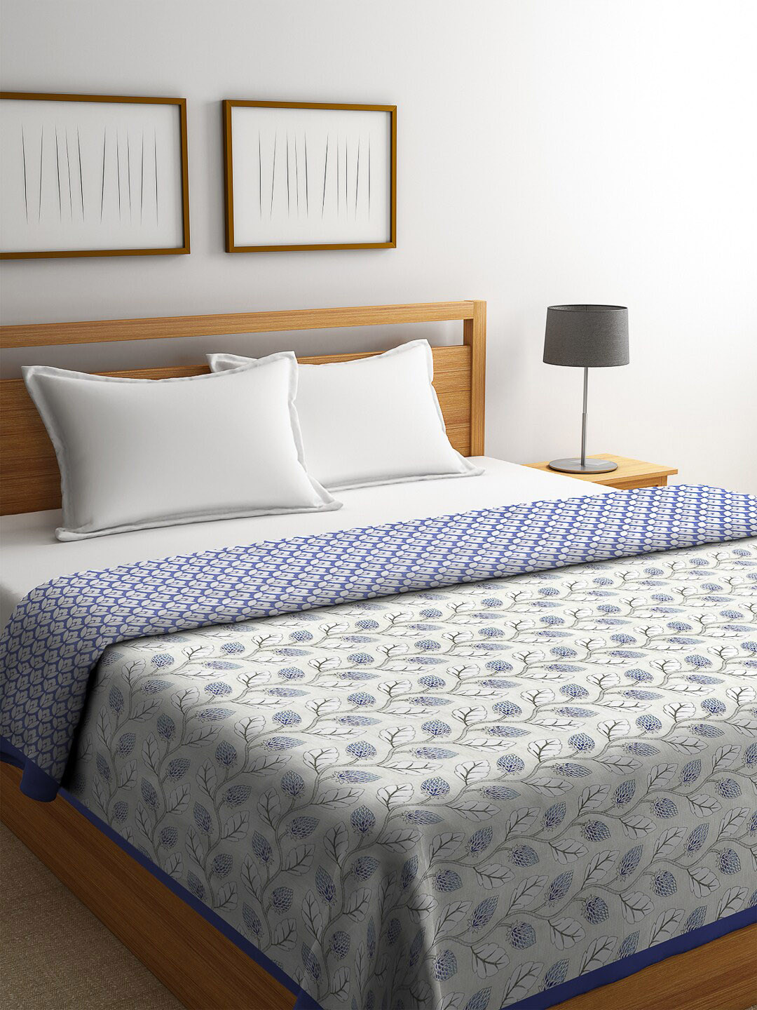 

ROMEE White & Blue Floral Mild Winter Reversible 300 GSM Double Bed Dohar