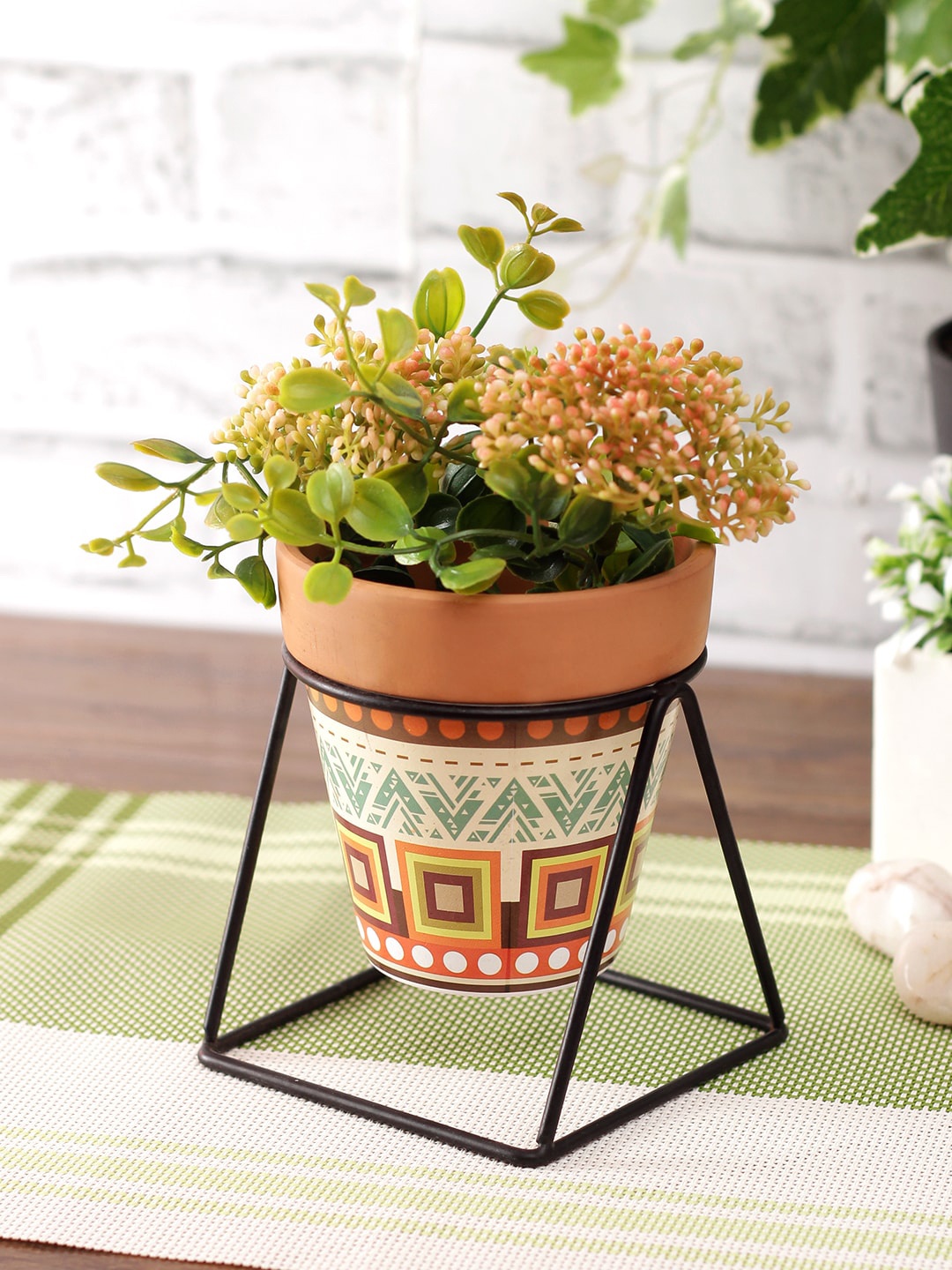 

Aapno Rajasthan Brown Printed Ceremic Pot