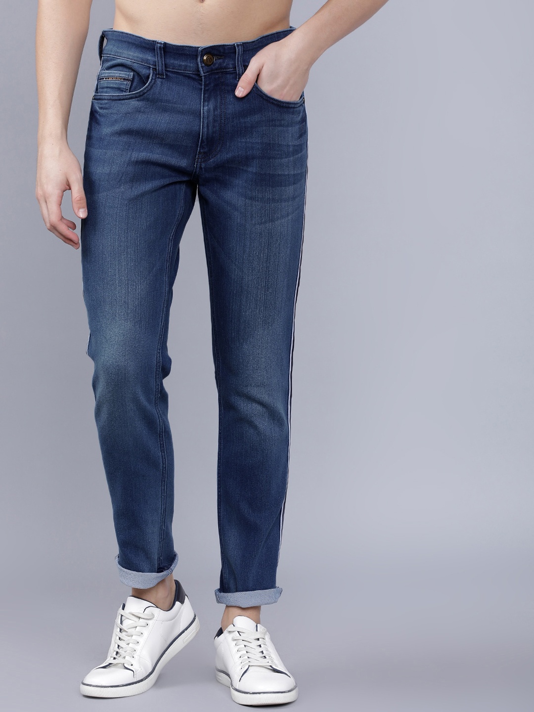 

The Indian Garage Co Men Blue Slim Fit Mid-Rise Clean Look Jeans
