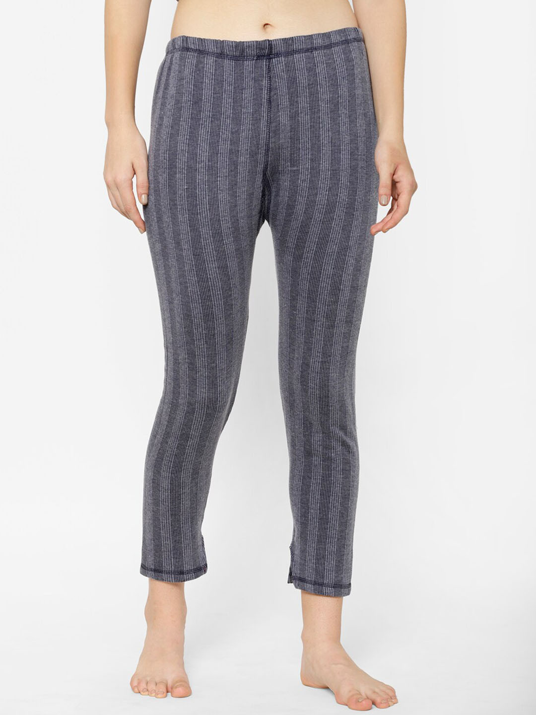 

VIMAL JONNEY Women Grey Striped Thermal Bottoms, Navy blue