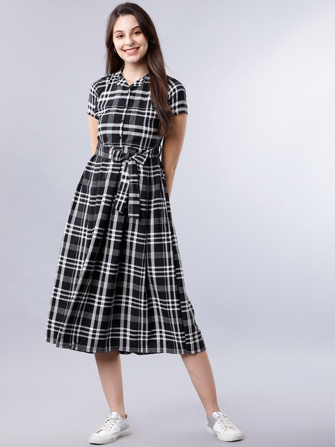 

Tokyo Talkies Women Black Checked Fit and Flare Dress