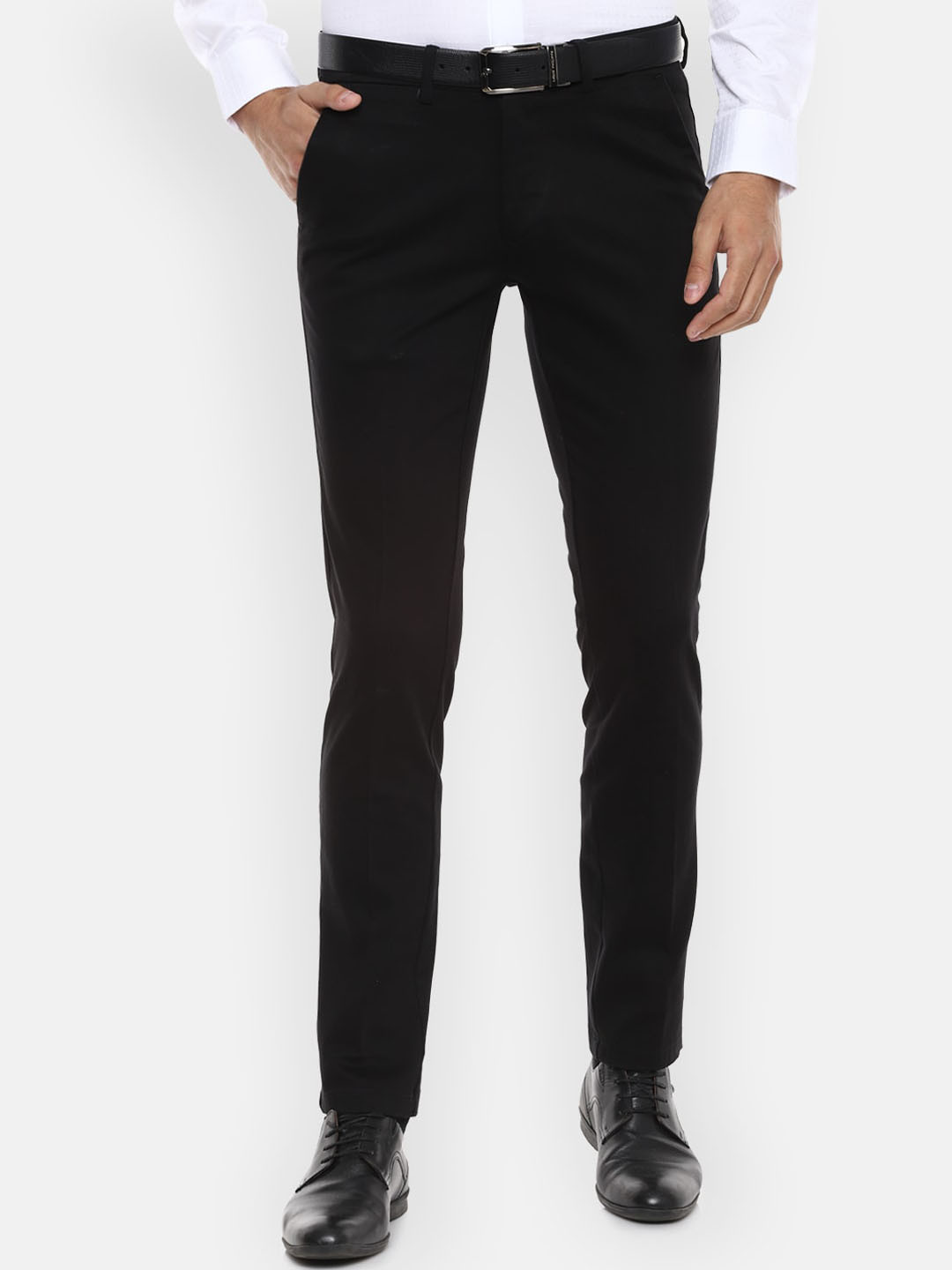 

Van Heusen Men Black Slim Fit Solid Formal Trousers