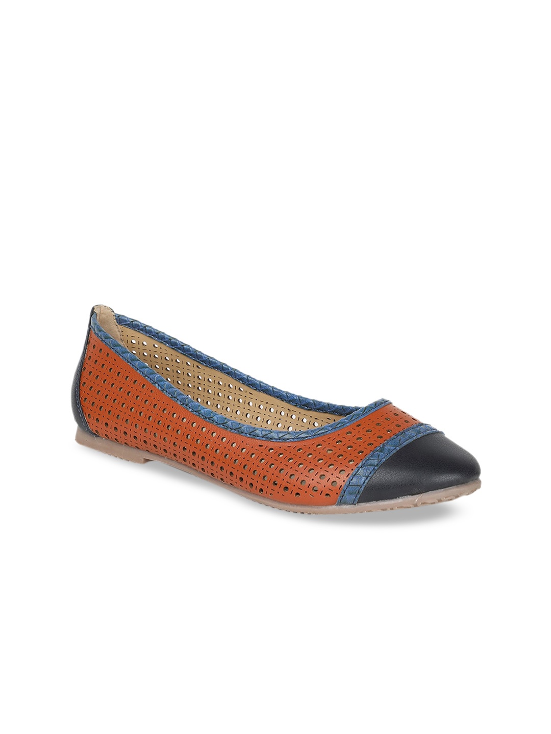 

Footin Women Brown Textured PU Ballerinas