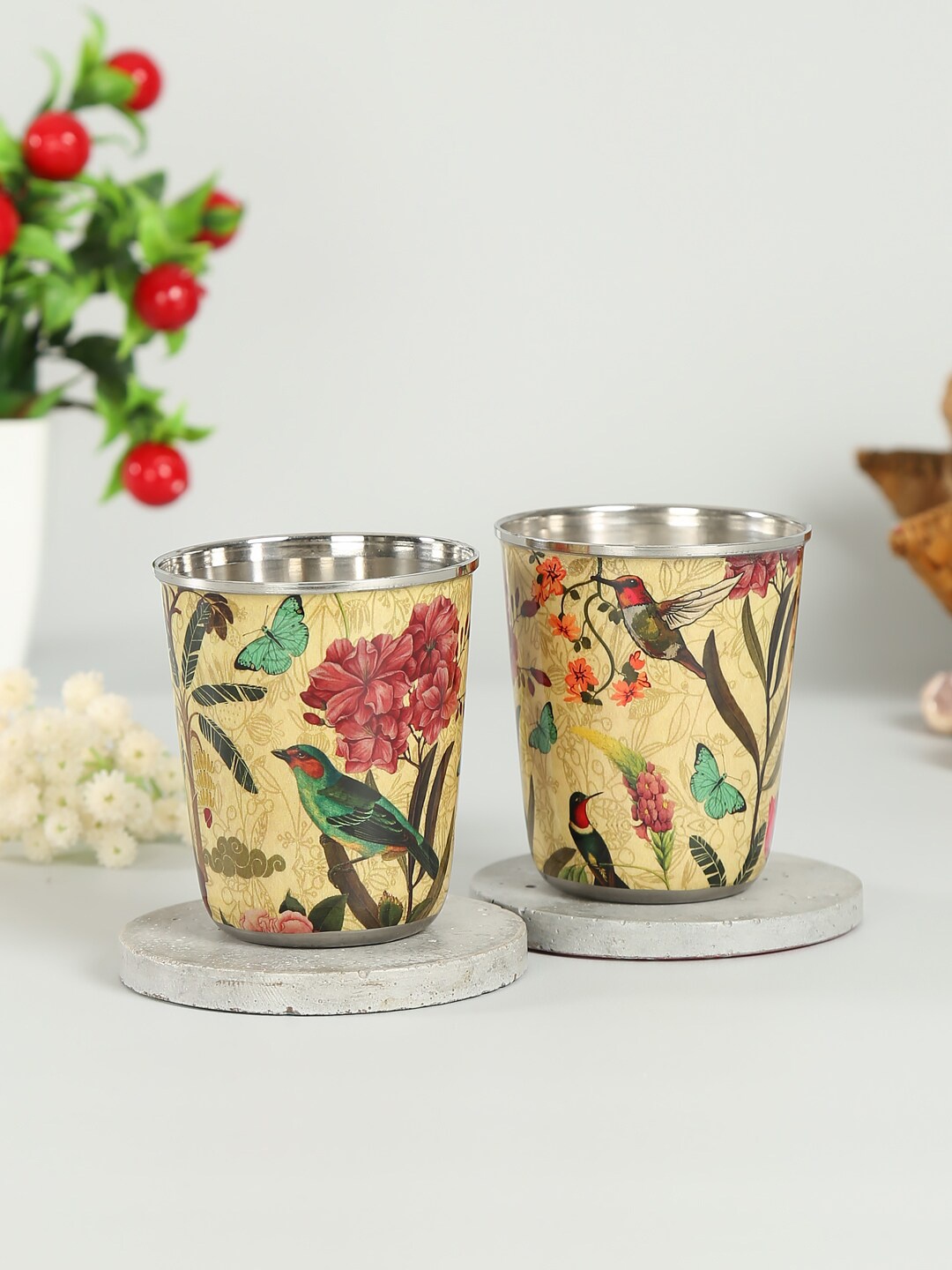 

India Circus by Krsnaa Mehta Set of 2 Yellow & Pink Printed Glasses