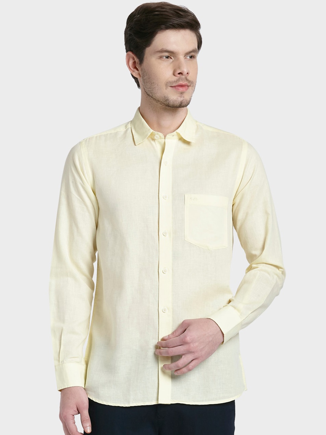 

ColorPlus Men Yellow Tailored Fit Solid Casual Shirt