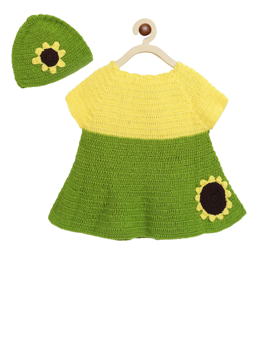 

CHUTPUT Girls Green knitted Crochet Colourblocked Flower Design Dress with Beanie