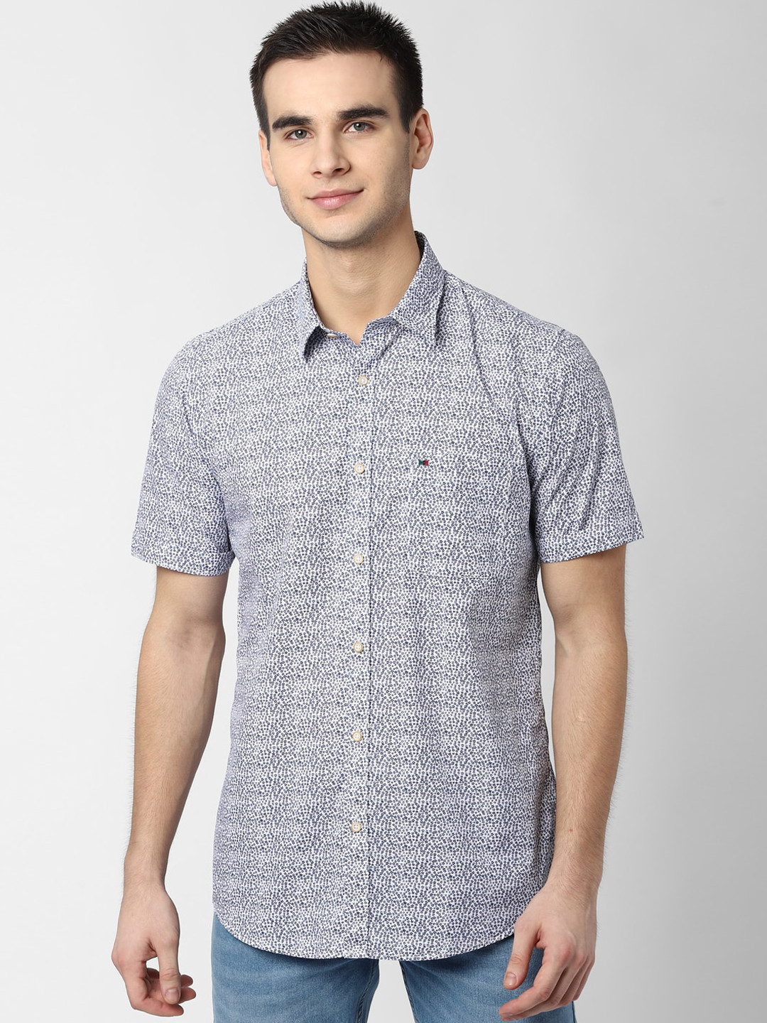 

Peter England Casuals Men Blue Slim Fit Printed Casual Shirt