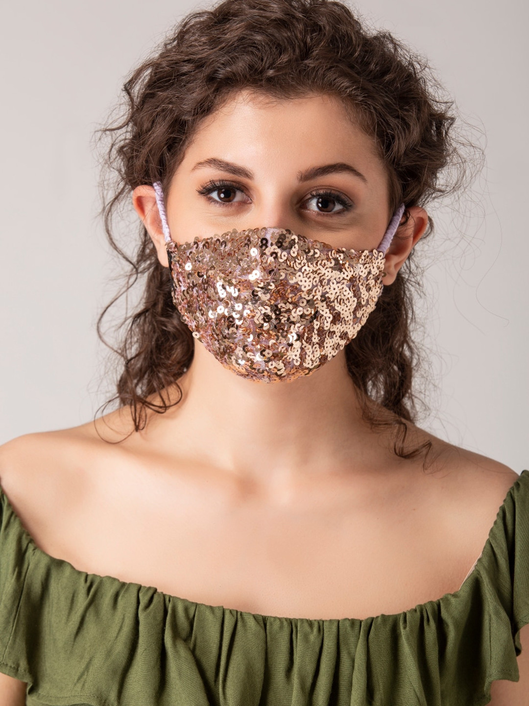 

DIVA WALK EXCLUSIVE Gold Outdoor Protective Face Mask, Green