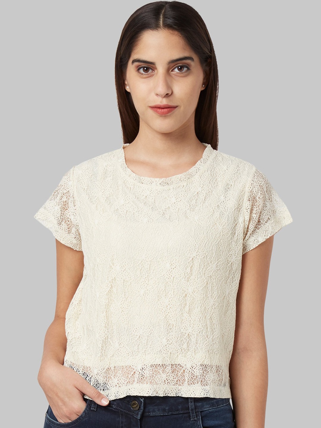 

Park Avenue Woman Off-White Self Design Round Neck T-shirt